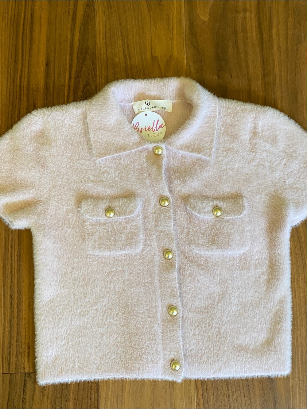 Urban Daizy Women’s S/M Pink Fuzzy Short Sleeve Cardigan Gold Button
